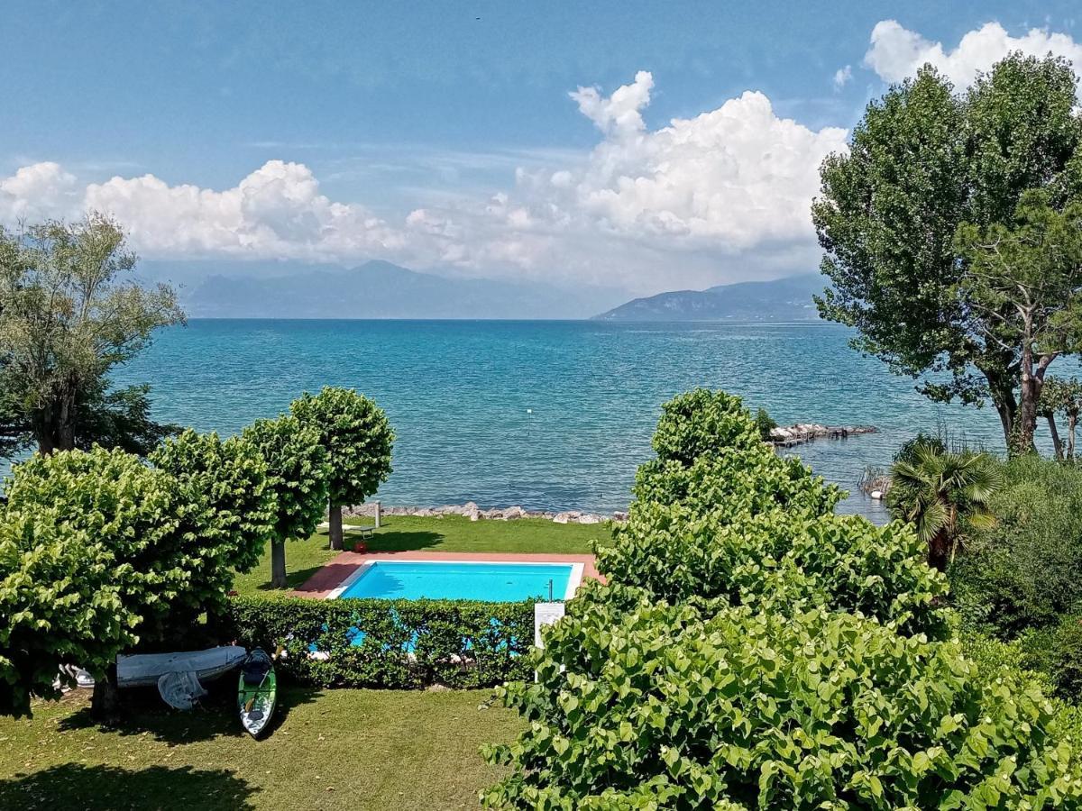 Casa Lugana 15 - Monolocale Con Piscina Fronte Lago Sirmione Exteriör bild