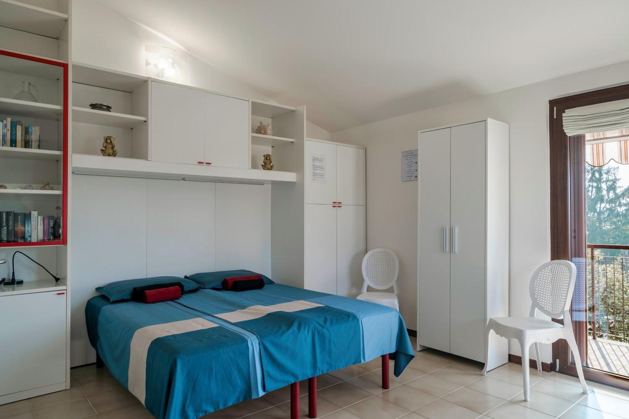 Casa Lugana 15 - Monolocale Con Piscina Fronte Lago Sirmione Exteriör bild